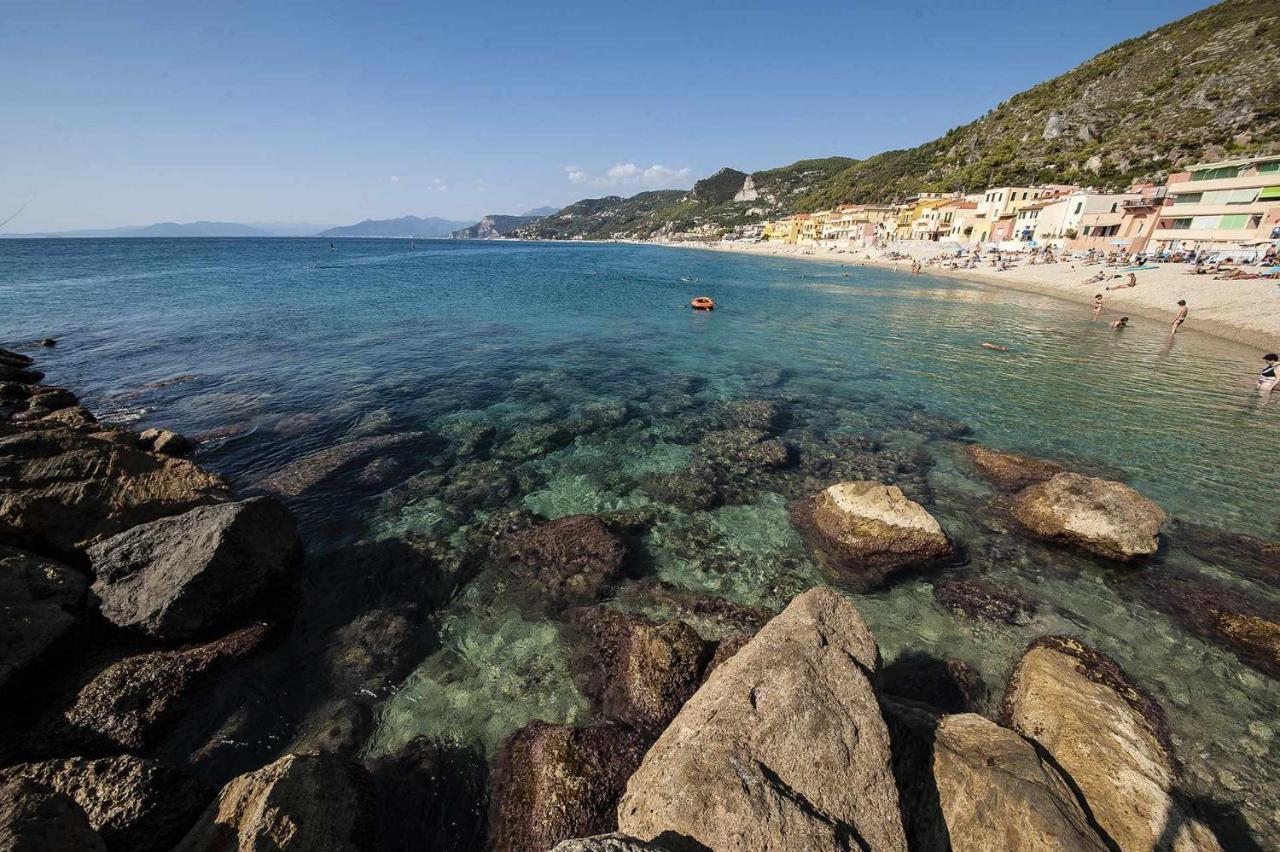 Cipriani 5 Rivieraholiday ปิเอตราลิกูเร ภายนอก รูปภาพ